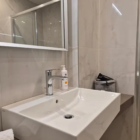 Aparthotel Libra *