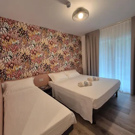Aparthotel Libra *